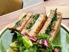超级牛肉帕尼尼-O'mills Sourdough Bakery&Bistro(永嘉路店)