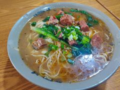 -丁丁猫重庆小面(徐州路店)