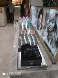 -CARR SALON