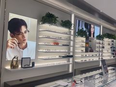 -镜客眼镜(浦江欢乐颂店)