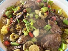 -小桥衢州人家·海鲜烧烤·盱眙龙虾(万达水街店)