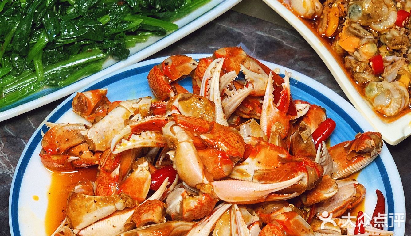今年夏天有点豪横，吃了一条烤羊腿[调皮]