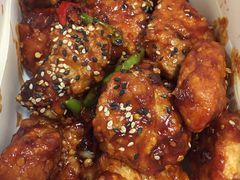 -BHC炸鸡(明洞总店)