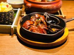 -云海肴·汽锅鸡·云南菜(天山百盛优客店)