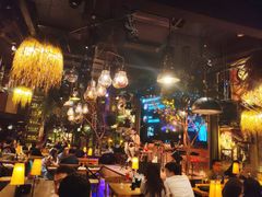-胡桃里音乐酒馆(环亚凯瑟琳广场店)