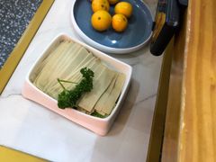 -潮汕酱记鲜牛肉火锅(欧尚店)