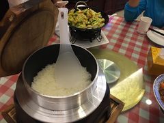 -鲁班小馆(政四街店)