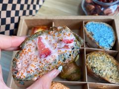 飞鱼籽法棍-Let's Taipei 非常烘焙(太古里店)