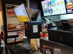 -汉堡王(上海虹口龙之梦)
