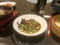-香山湖家家宴(中山陵店)