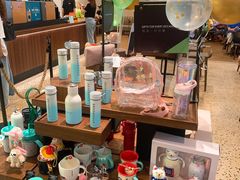 零售区-星巴克臻选(广州沙面店)