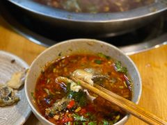 -肖肖酸萝卜鱼火锅(总店)