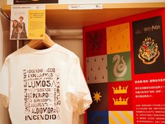 -优衣库(上海虹口龙之梦店)