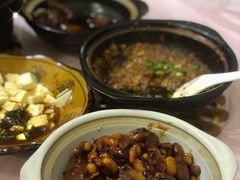 猪手黄豆煲-阿隆煲店(秀仁苑店)