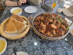 -八两八金·莱芜特色炒鸡(市南漳浦路店)