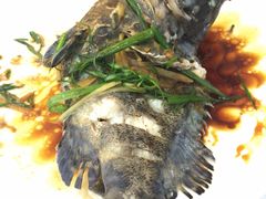 -覃记海鲜美食餐厅