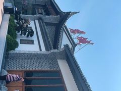 -慈城服务区-停车场