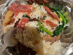 广式腊味三宝煲仔饭-东江海鲜酒家(艺都分店)