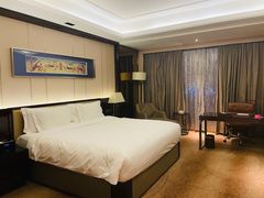 -兰州皇冠假日酒店