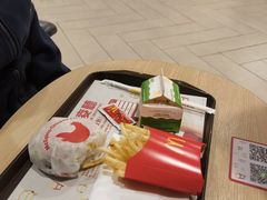 -麦当劳(新濠影汇店)
