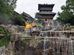 -茅山东方盐湖城景区