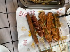 -顶峰夜宴·龙虾烧烤大排档(九江学院店)