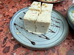 -LENBACH ROOF兰巴赫旗舰店(摩方店)