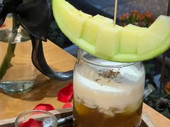 -Mark&Mars Restaurant