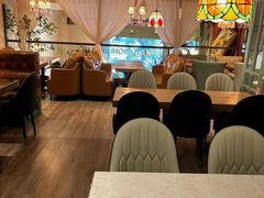 -玛格萝妮比萨屋(陆家浜路店)