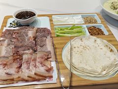 -乔家小院•非遗驴肉•本地小海鲜(滨河路店)