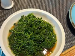 -月枫江南小馆(绿地缤纷广场店)