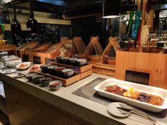 自助取餐区-顺德联塑万怡酒店·万荟轩自助餐厅