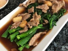 -光海鲜鱼翅餐厅(叻差拉披色路店)