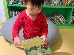 -爱睿思儿童早教亲子游泳(万象城店)