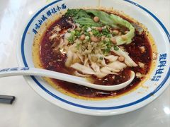 -程胖娃重庆小面(嘉禾金铂店)