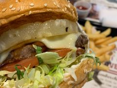 -The Habit Burger Grill 哈比特汉堡(复兴soho店)