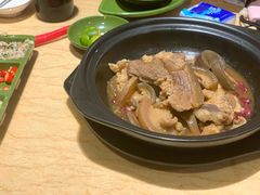 砂锅小黄牛-龙泉人椰子鸡.糟粕醋.海南菜(三亚旗舰店)