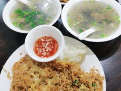 -建国蚵煎蚵面