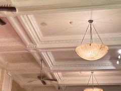 -LONG BAR 廊吧(外滩华尔道夫酒店)