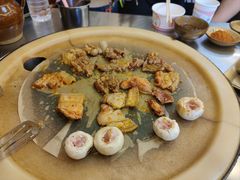 -阿昌白族石板烧·菌锅(大理古城店)