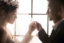 点击看大图 -挪娅婚纱摄影皇家会所