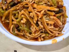 鱼香肉丝-满口香饭店