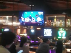 -月亮瓦肆音乐酒吧(环山路店)