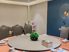 -粤盛海鲜平价店(洛溪食街店)