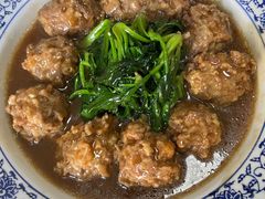 红烧狮子头-漕湖人家(漕湖产业园青年公寓A区店)