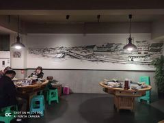 大堂-李子坝梁山鸡(李子坝大鸡哥店)