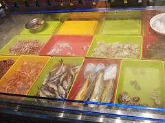 -头上红煨盐鸡·非遗院子餐厅