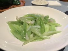 -吴越荣记苏州菜·松鼠桂鱼(月光码头店)