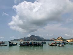 -那琴半岛地质海洋公园