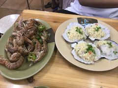 椒盐濑尿虾-贞姨美食·老字号海鲜大排档